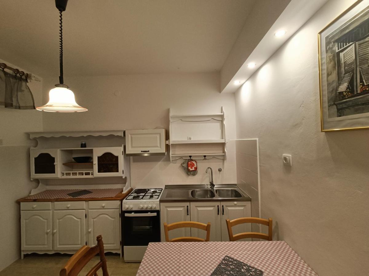 Apartment Pletikos プレマントゥーラ エクステリア 写真