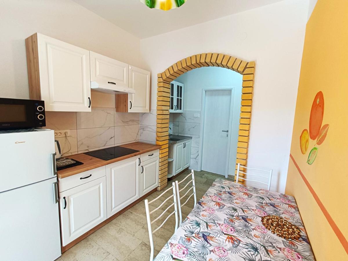 Apartment Pletikos プレマントゥーラ エクステリア 写真